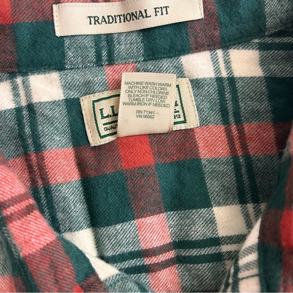 L.L Bean traditional fit men’s flannel size Large - Picture 7 of 8